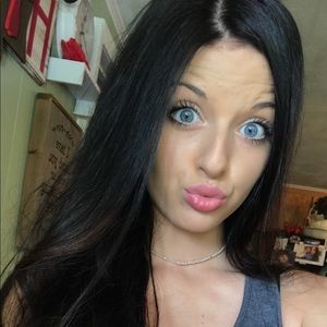 Meet your Posher, Samantha